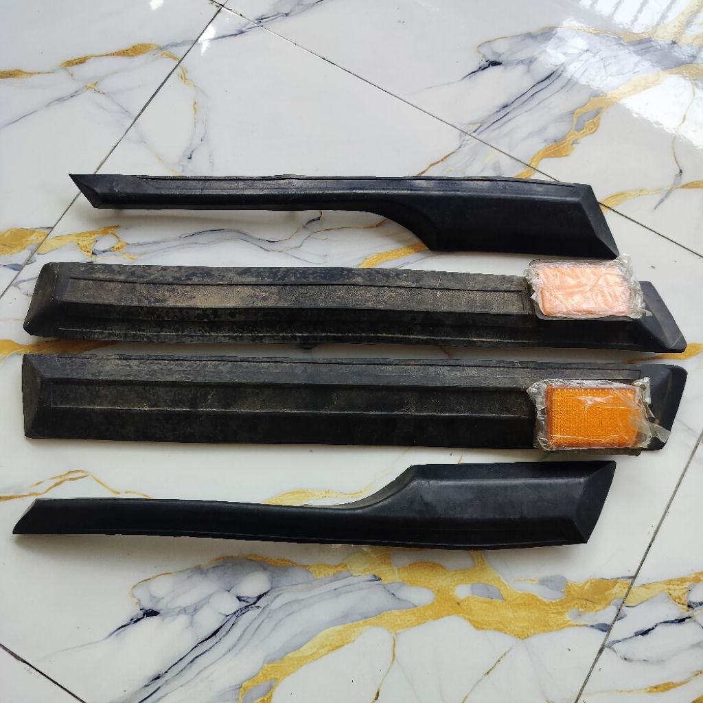 TRIM TEPONG SET SPAKBOR TRIM BODY VESPA SPARTAN PX200 ORIGINAL NOS