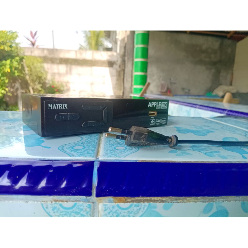 Set Top Box Matrix Apple Merah DVB2IP | Mati total
