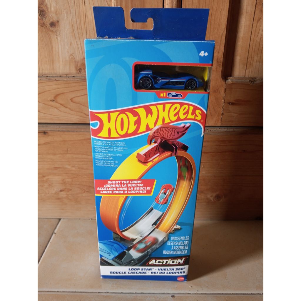 Hot Wheels Stun Track Action Classic Original Car