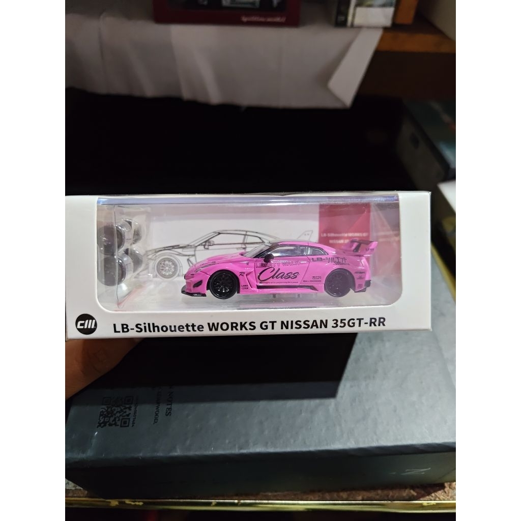 CM model nissan GT-R R35 pink "class"