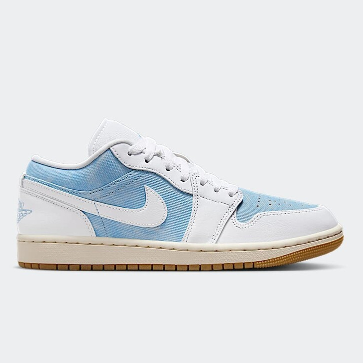SEPATU SNEAKERS NIKE AIR JORDAN 1 LOW SE Women  Denim Worn Blue ORIGINAL 100% HQ2004-400