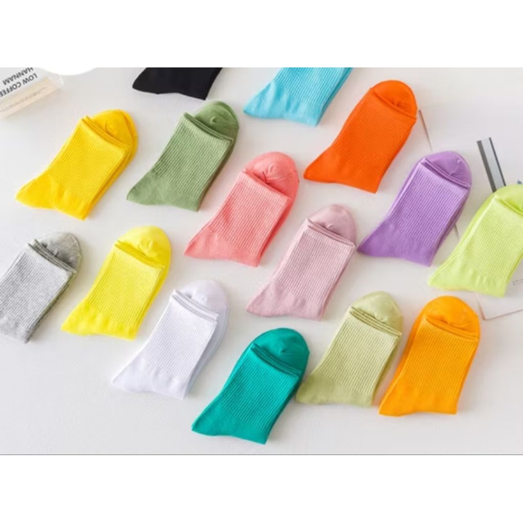 konveksi (6 pasang) kaos kaki anak2 polos tk,sd,remaja bahan tebal dan lembut.