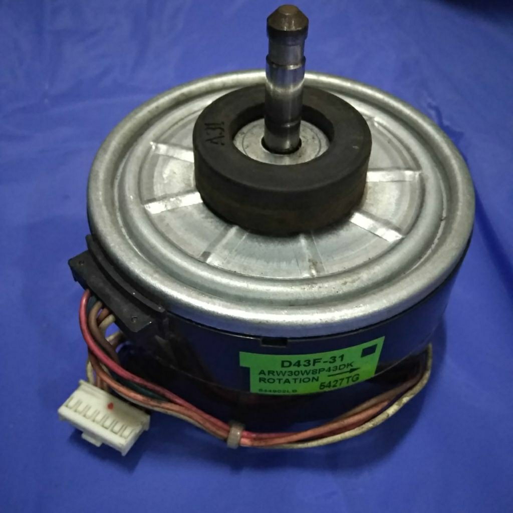 FAN MOTOR AC DAIKIN ORIGINAL DINAMO BLOWER AC DAIKIN 2PK