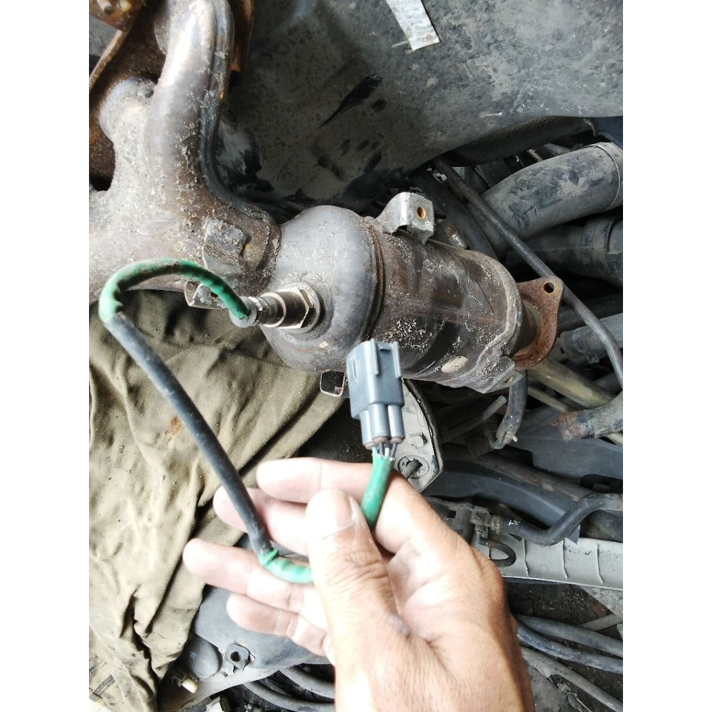 Sensor oksigen (O2) atas Calya