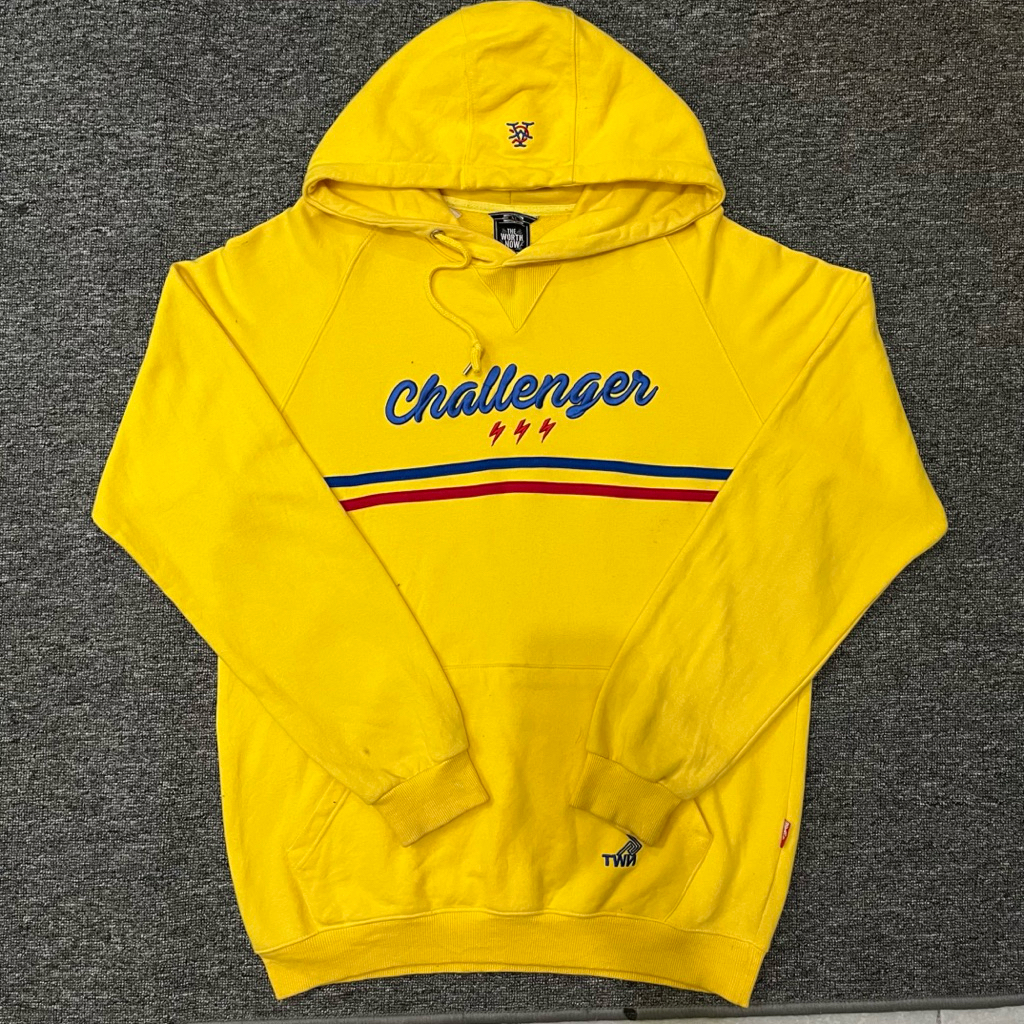HOODIE TWN YELLOW BORDIR