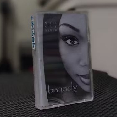 Kaset Pita Brandy - Never Say Never