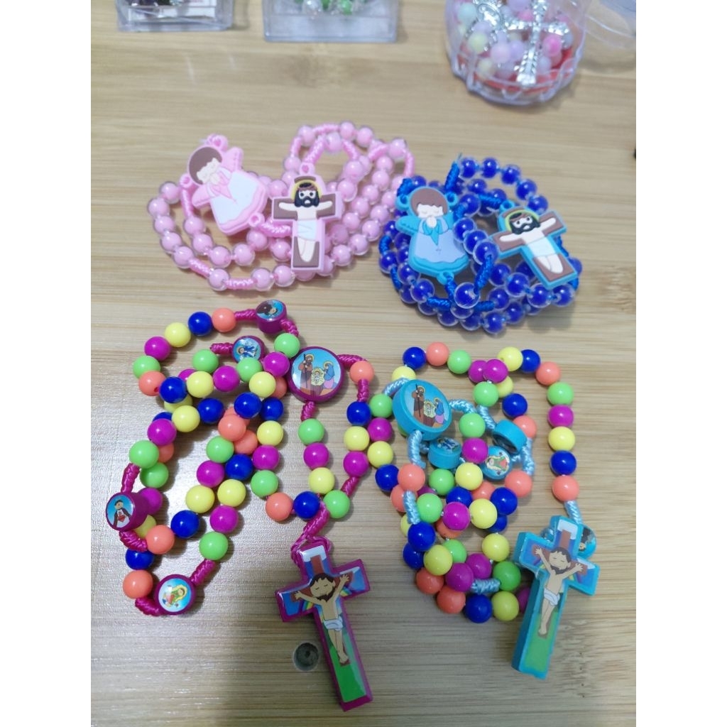 Rosario Anak Katolik