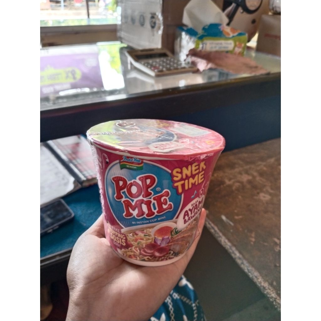 POP MIE RASA AYAM BAWANG