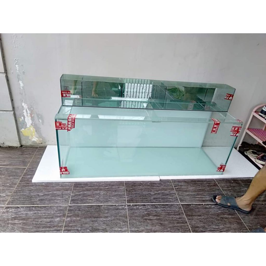 aquarium 120x60x60+top filter