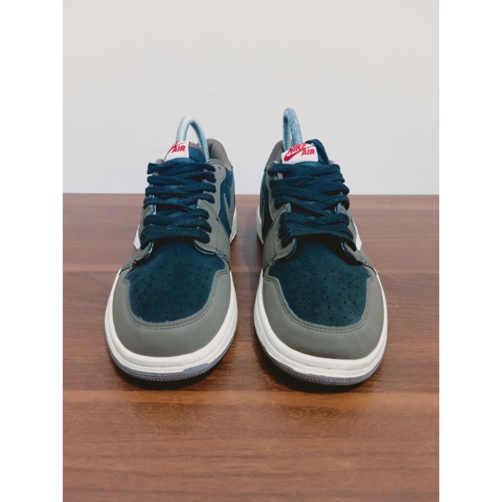 Jordan Travis scott Ukuran 43