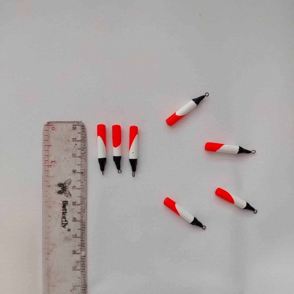 ( Isi 7 Pcs ) Pelampung Kumbul Spon Press Banyak Dicari Super Sensitif Panjang 3 CM Cocok Untuk Manc