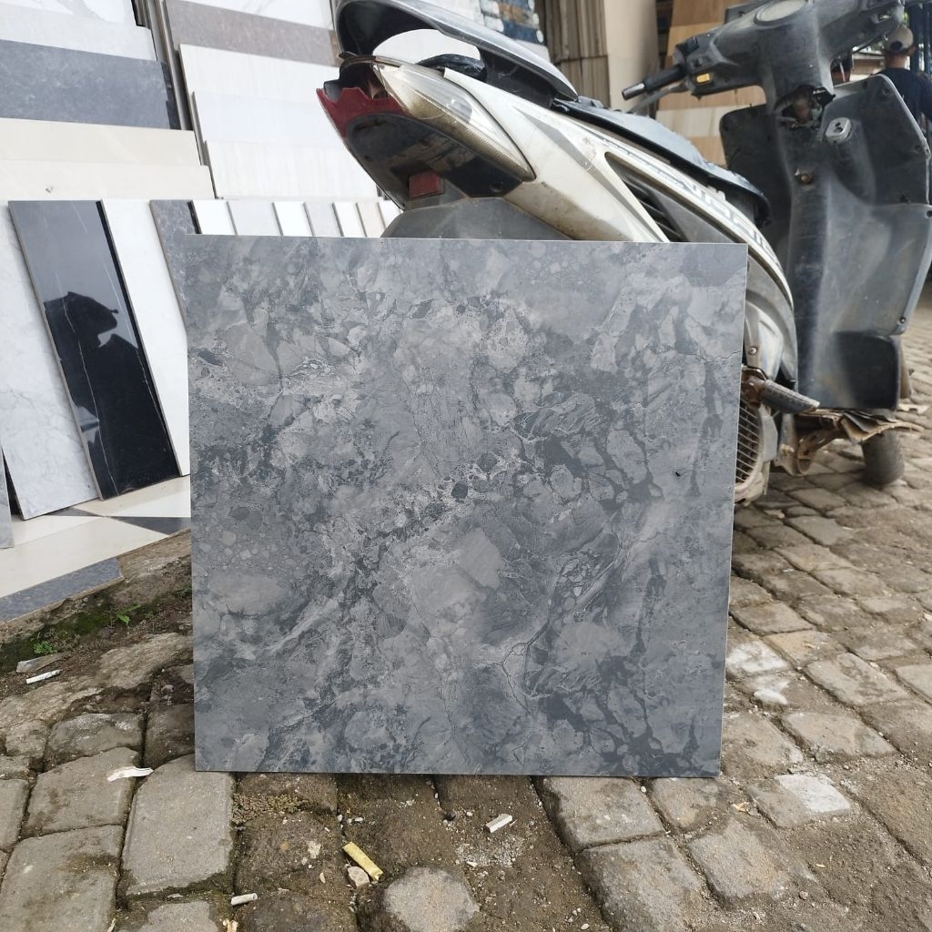 Granit lantai 60x60.Maison Grey/Infiniti