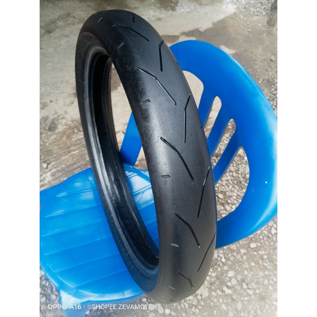 BAN RACE SECOND MOTOR IRC RAZZO 221 90/80-17