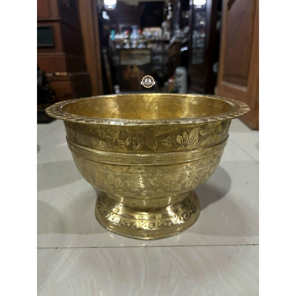 Bokor kuningan ukir lawas TEBAL ( B-1133 )