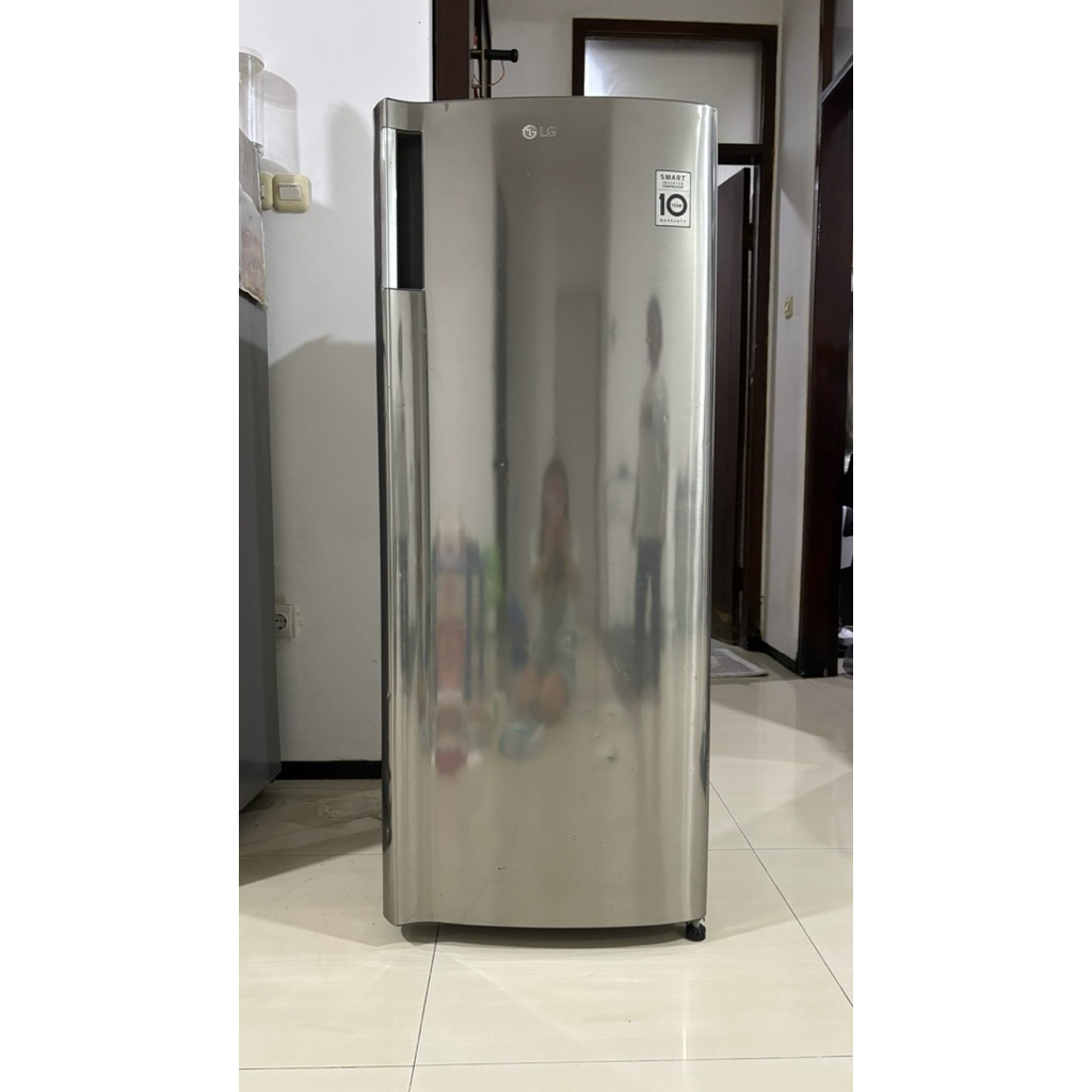 freezer LG inverter bekas pemakaian asi preloved
