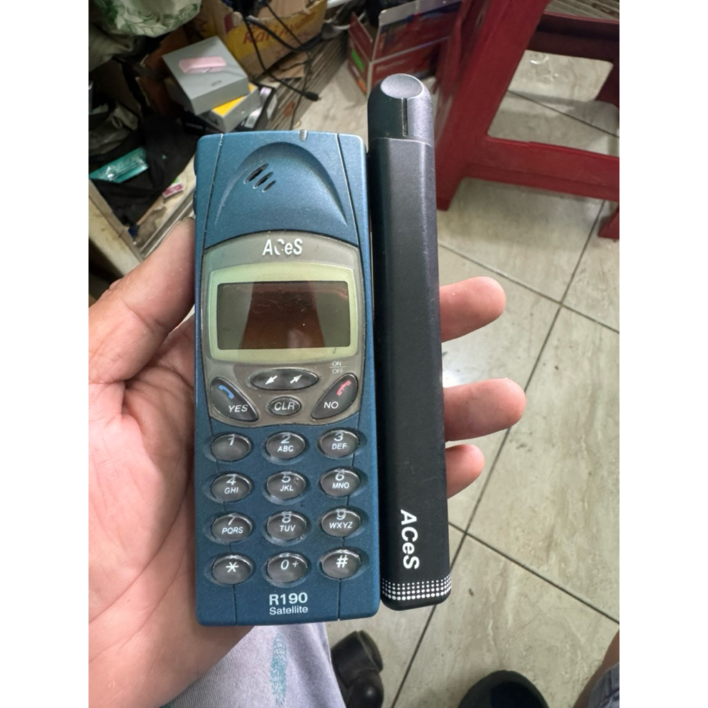 HP HANDPHONE SATELITE ERICSSON R190 JADUL VINTAGE