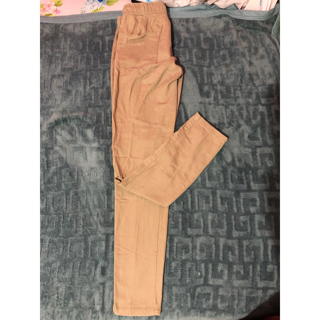 Celana wanita merk Roepi preloved