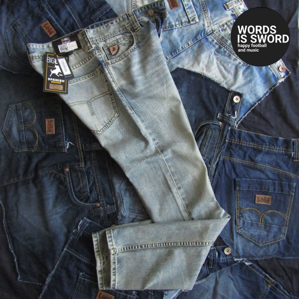 LOIS JEANS CELANA SLIM FIT LIGHT WASH - CFL126PX -