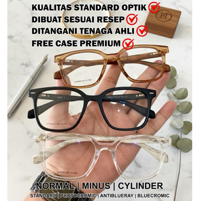Kacamata Minus Antiradiasi Pria Wanita Best Seller Kotak Lentur batang kayu | Lensa Photocromic/Anti