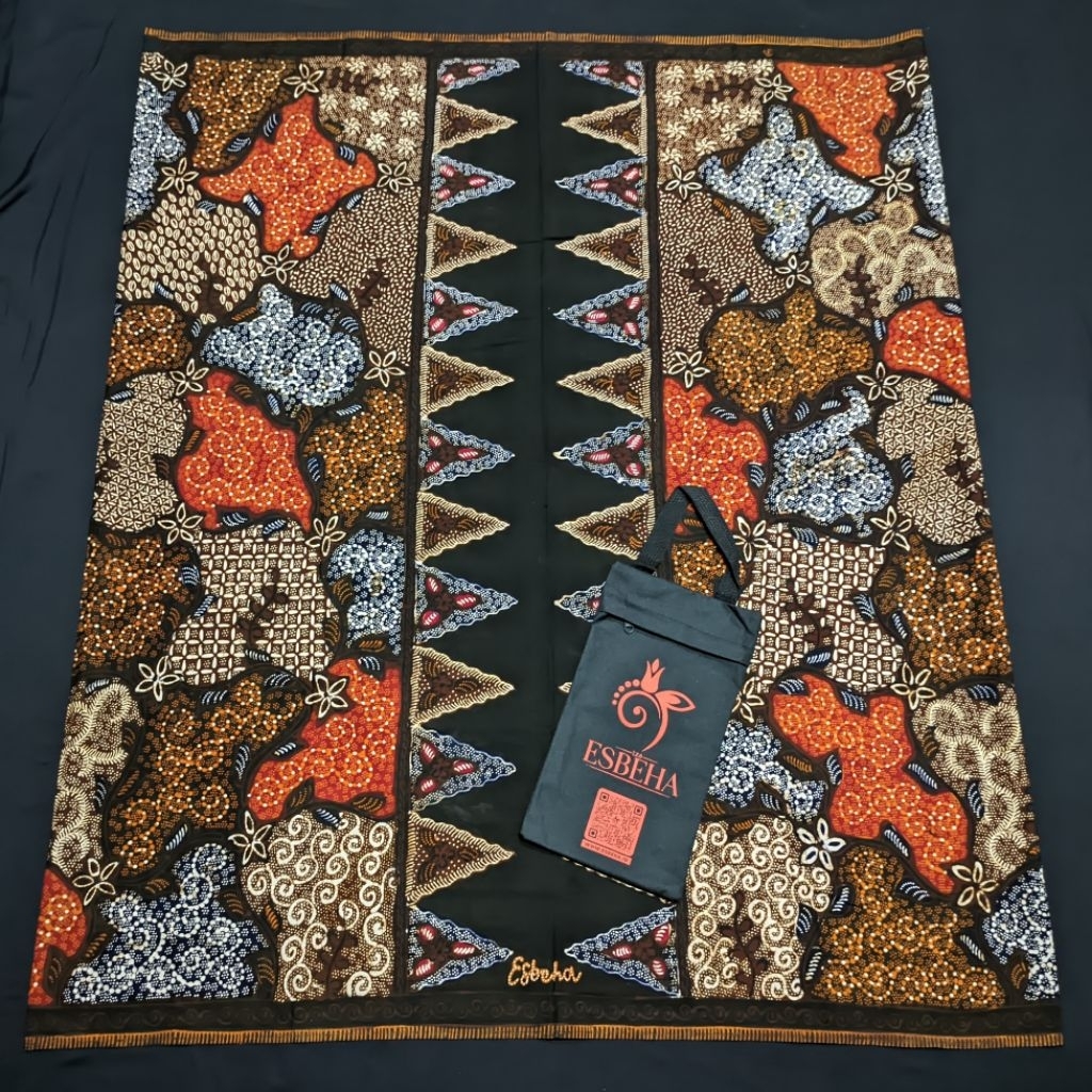 Esbeha : Seri Danurwenda | Sarung Batik Tulis 100% Handmade