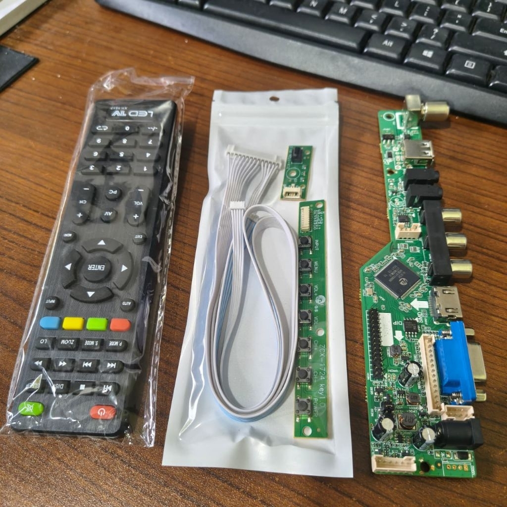 Paket mainboard TV Analog Universal resolusi 2 Varian