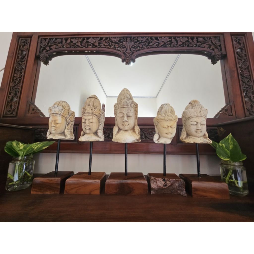 Patung Batu Putih Vintage / Antik / Lawas Majapahit