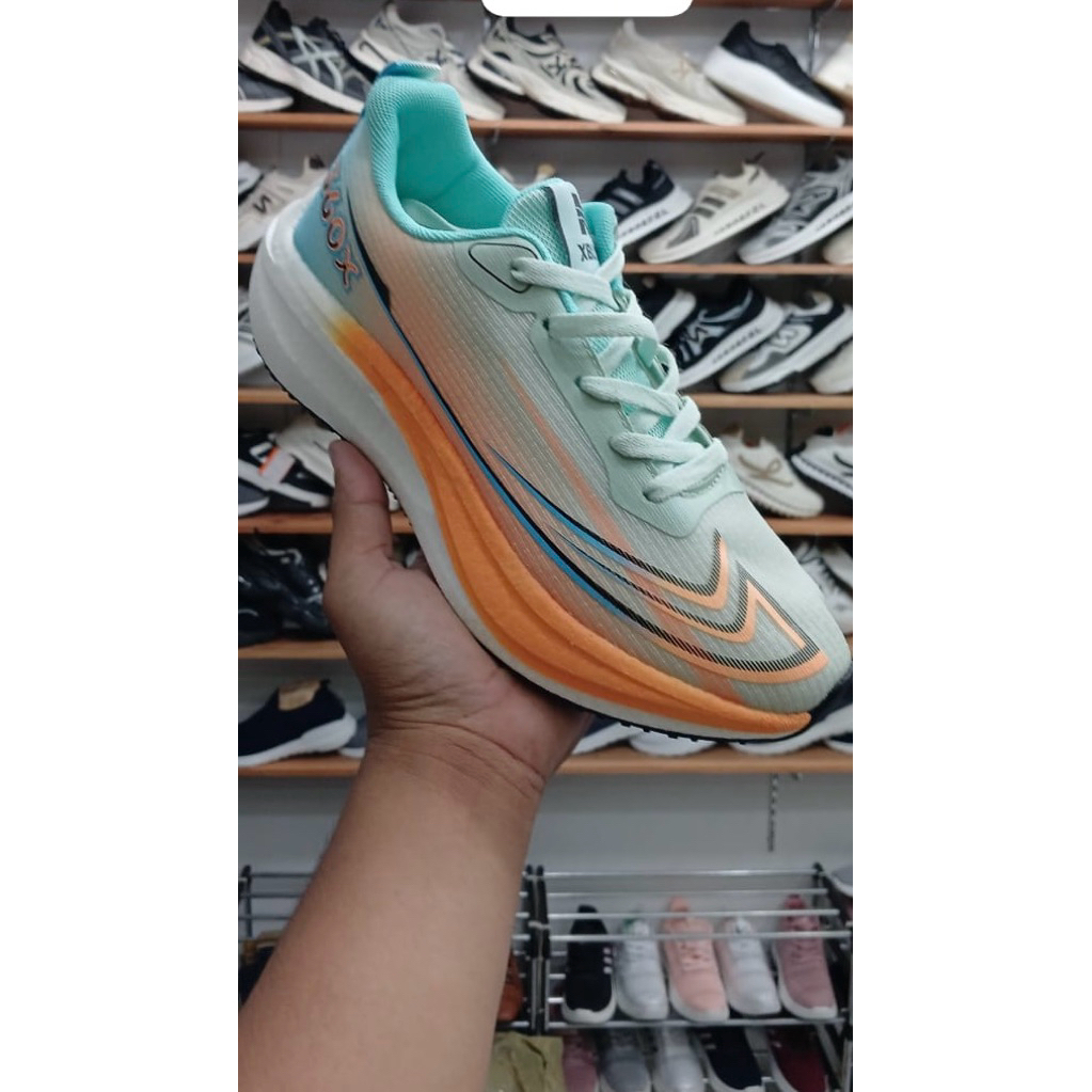 Sepatu Running Vogue Design size 40-43 Original Fashion Impor Carbon