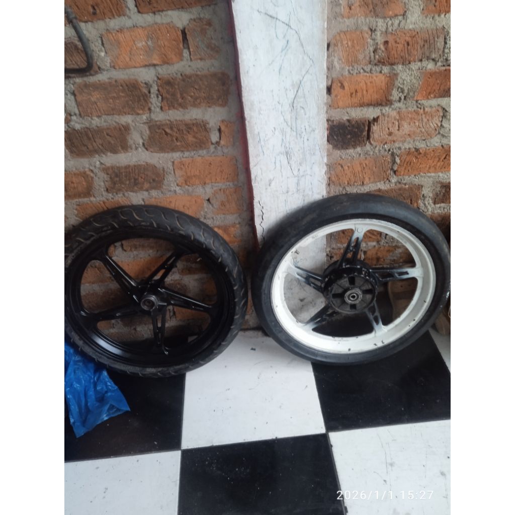 Velg racing Jupiter Z original
