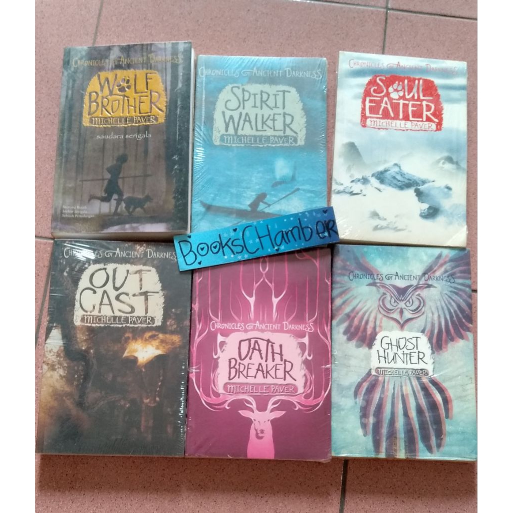 Novel Chronicles of Ancient Darkness oleh Michelle Paver