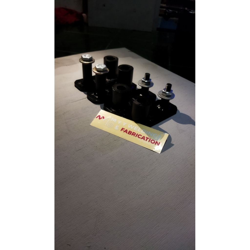 adaptor shockbreaker belakang/lowering all type fortuner/inova,pajero anti jedug