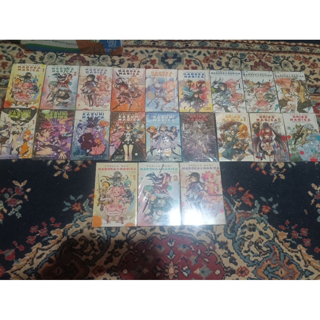 Komik puella magi madoka magica, oriko Magica, Kazumi Magica full set all segel / komik puella magi 