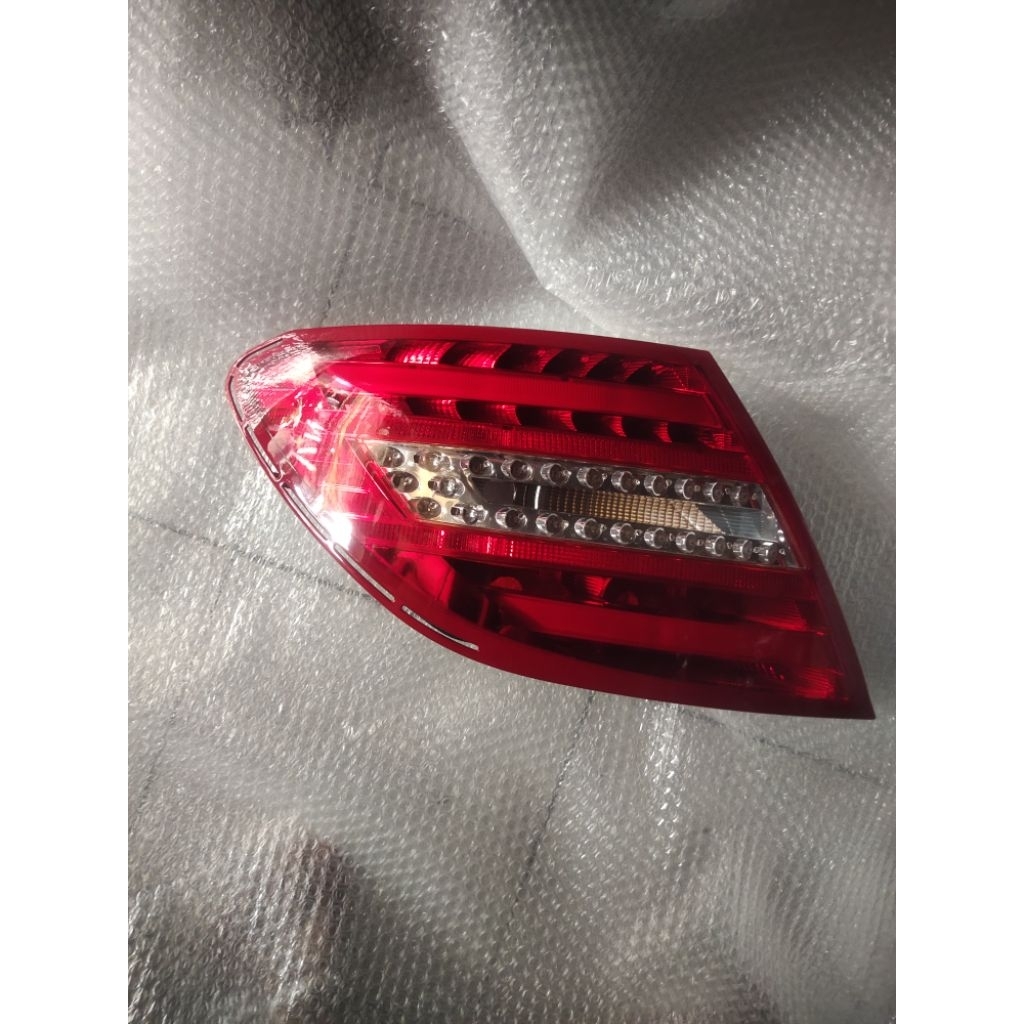 stoplamp mercedes benz mercy C class c200w204