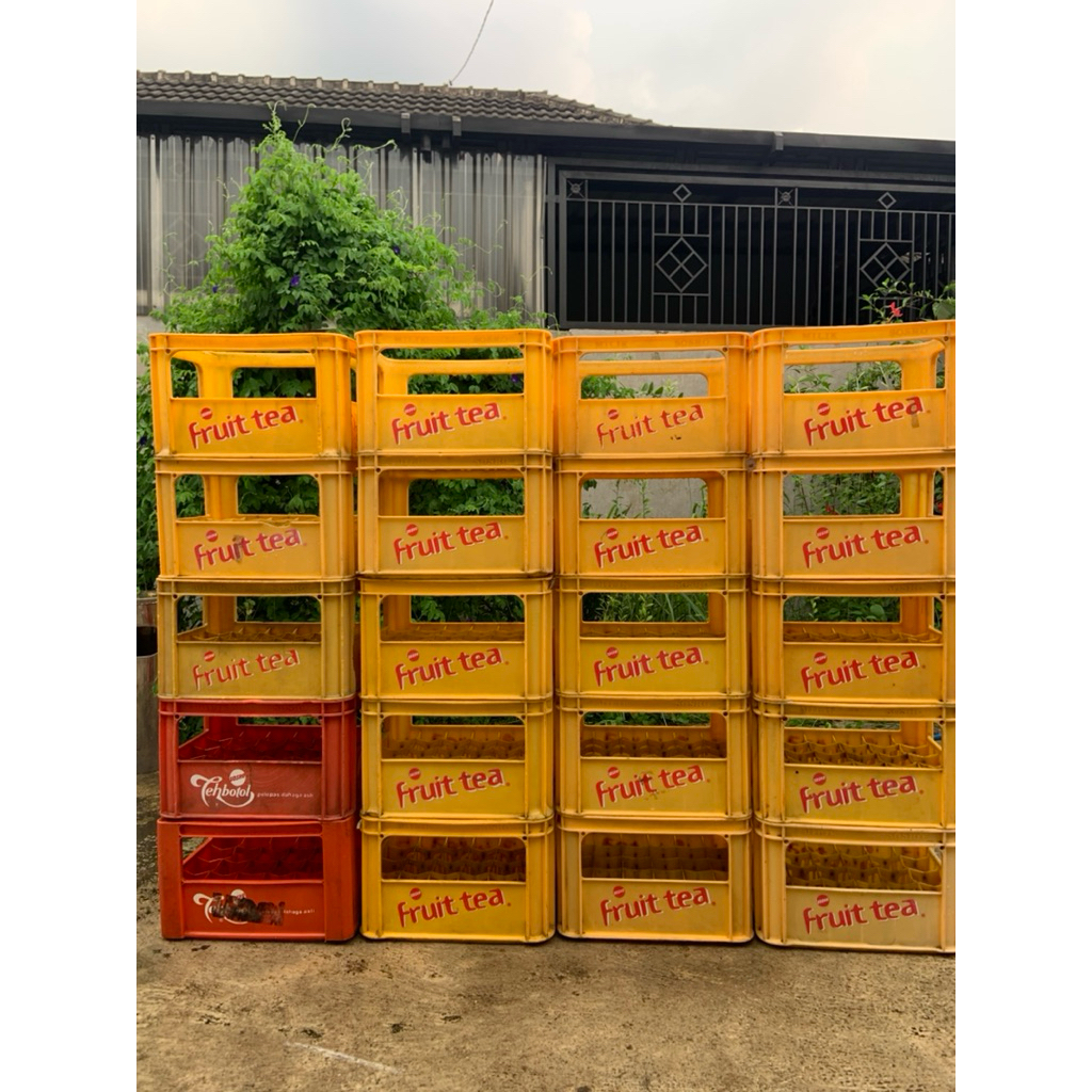 krat minuman bekas sosro fruit tea