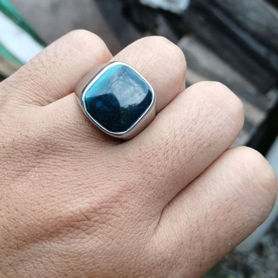 Cincin bacan doko kotak  natural elegan