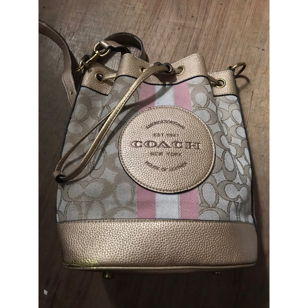 Tas sling coc bucket gold preloved