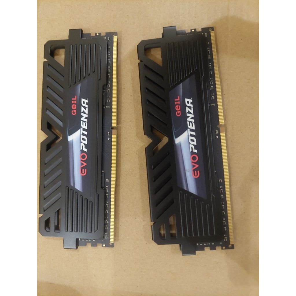 RAM GEIL EVO 2X8GB (16GB) DDR 4