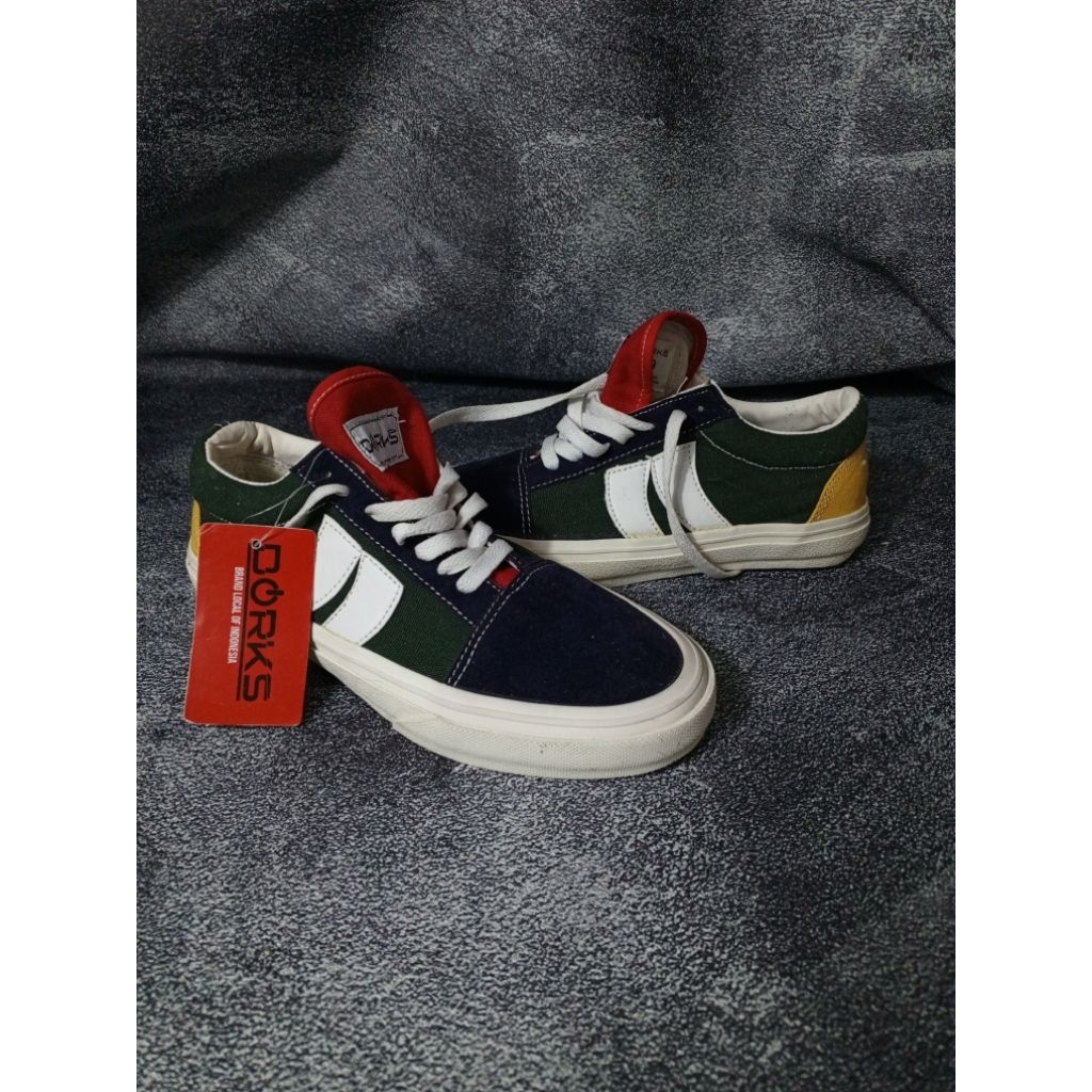 Sepatu Lokal Sneakers Skate Dorks Green