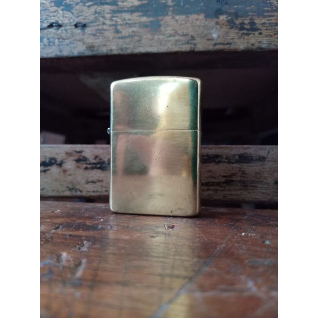 original Zippo brass Romawi 1990 Bradford center