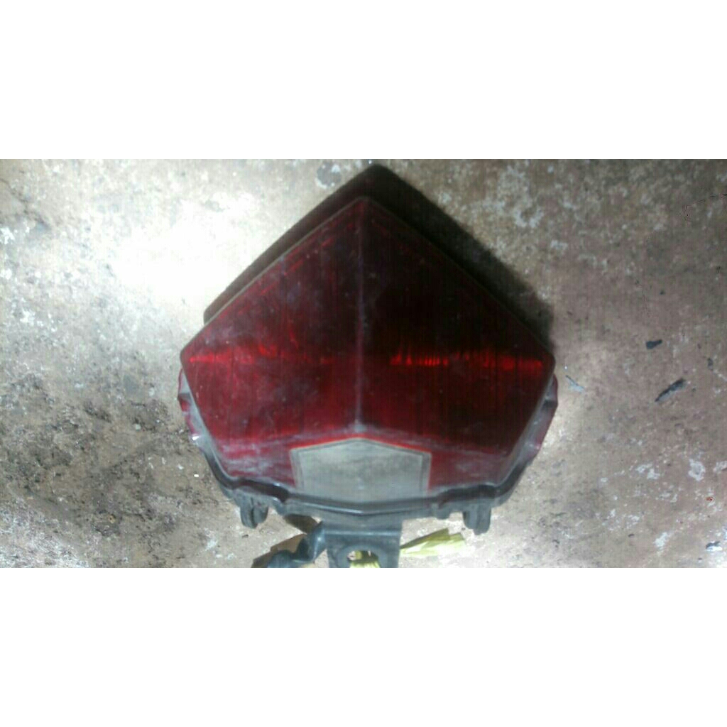 stop lamp/lampu belakang vixion new original