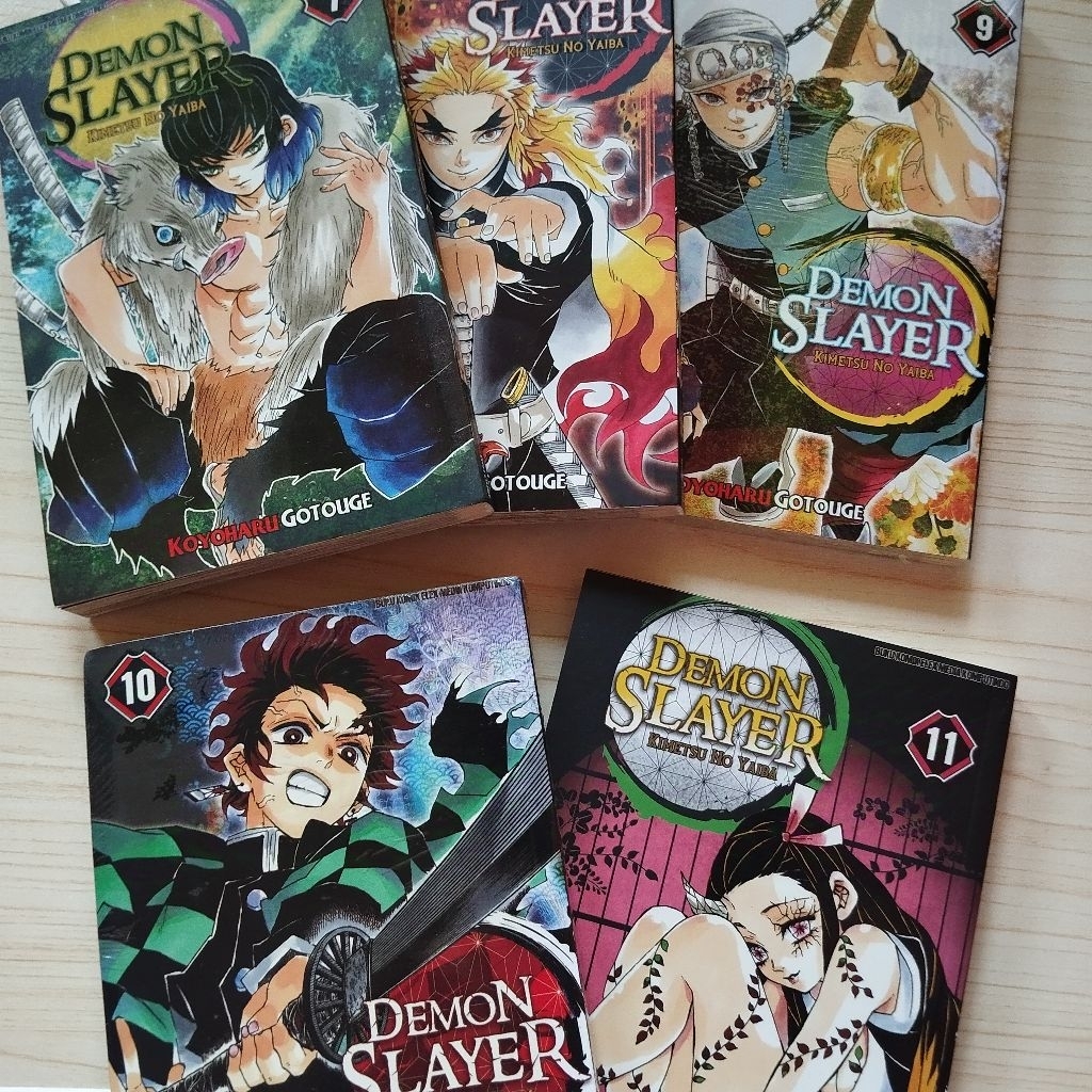 [Preloved Ori] Set komik Demon Slayer (Kimetsu no Yaiba) vol 7-11 - Koyoharu Gotouge