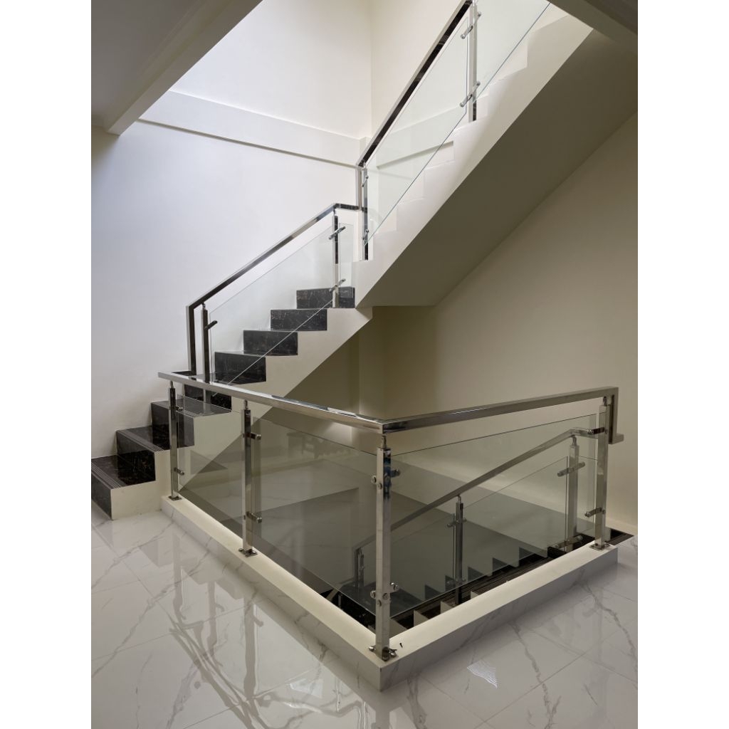 Railing Tangga Stainless 304