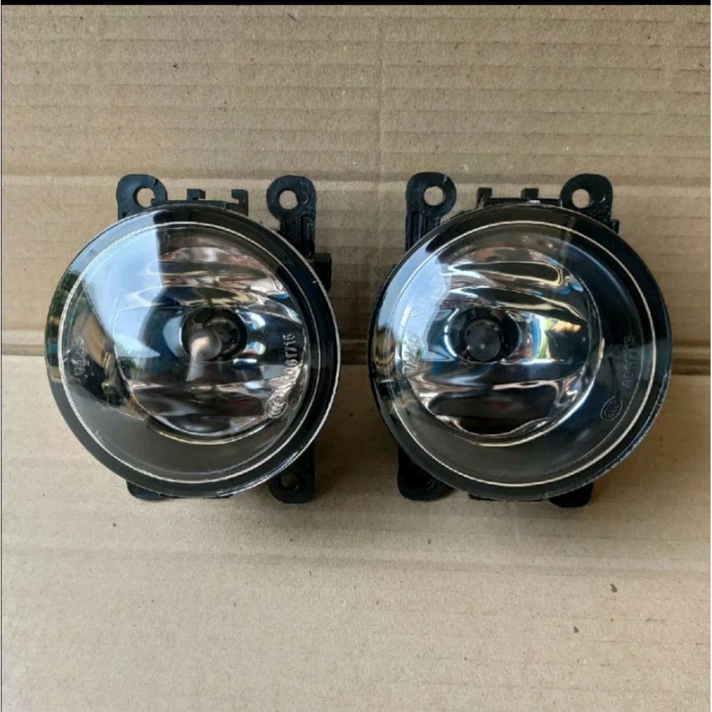 Lampu foglamp mobil Ertiga APV Karimun wagon R Swift Grand Vitara
