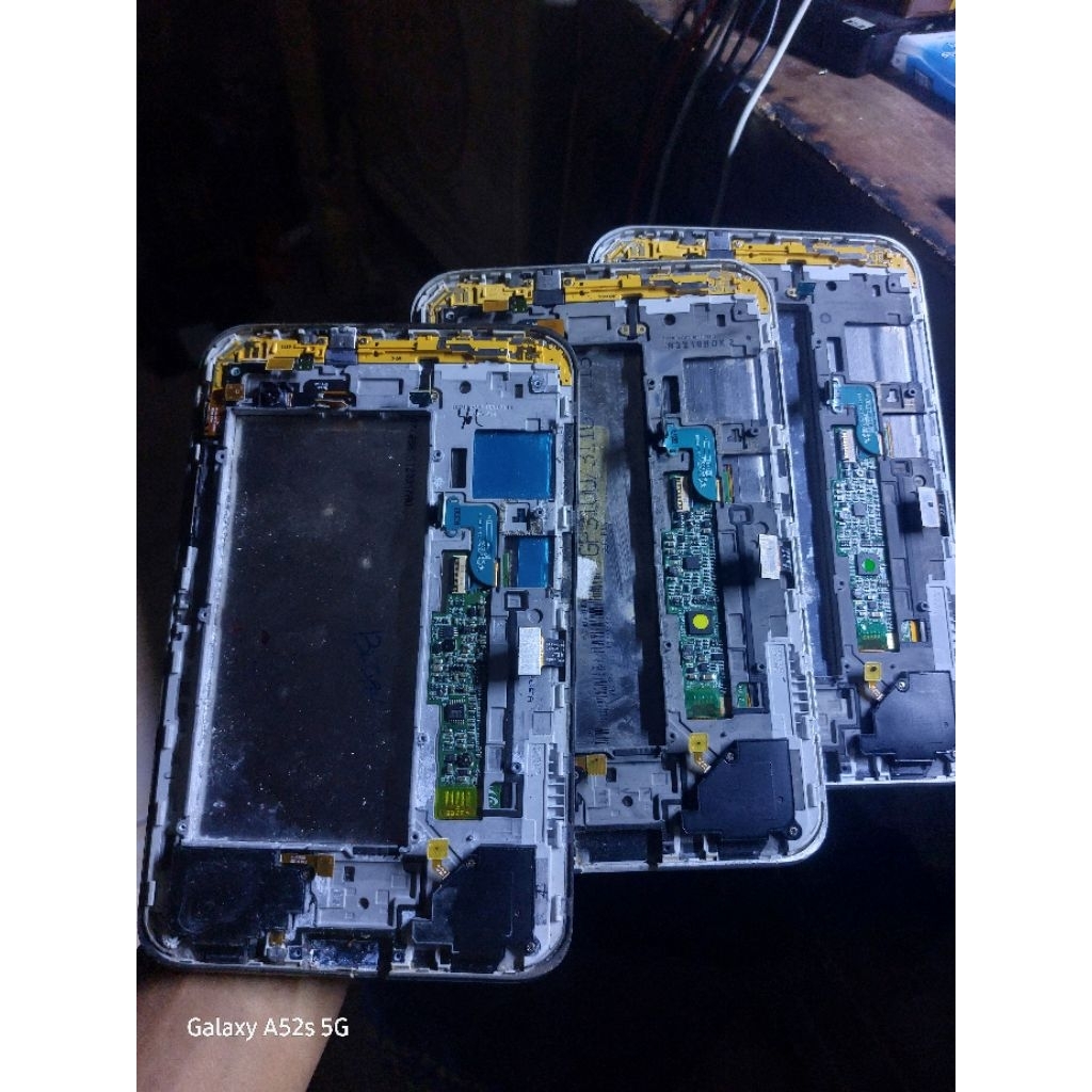 LCD+Fream Samsung Tablet Tab 2 7.0" GT-P3100 Cabutan Minus Bisa Pakai