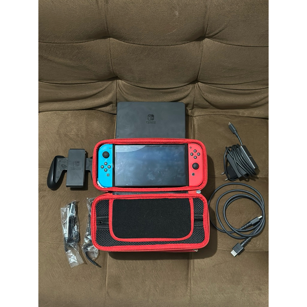 Nintendo Switch V2 OLED OFW