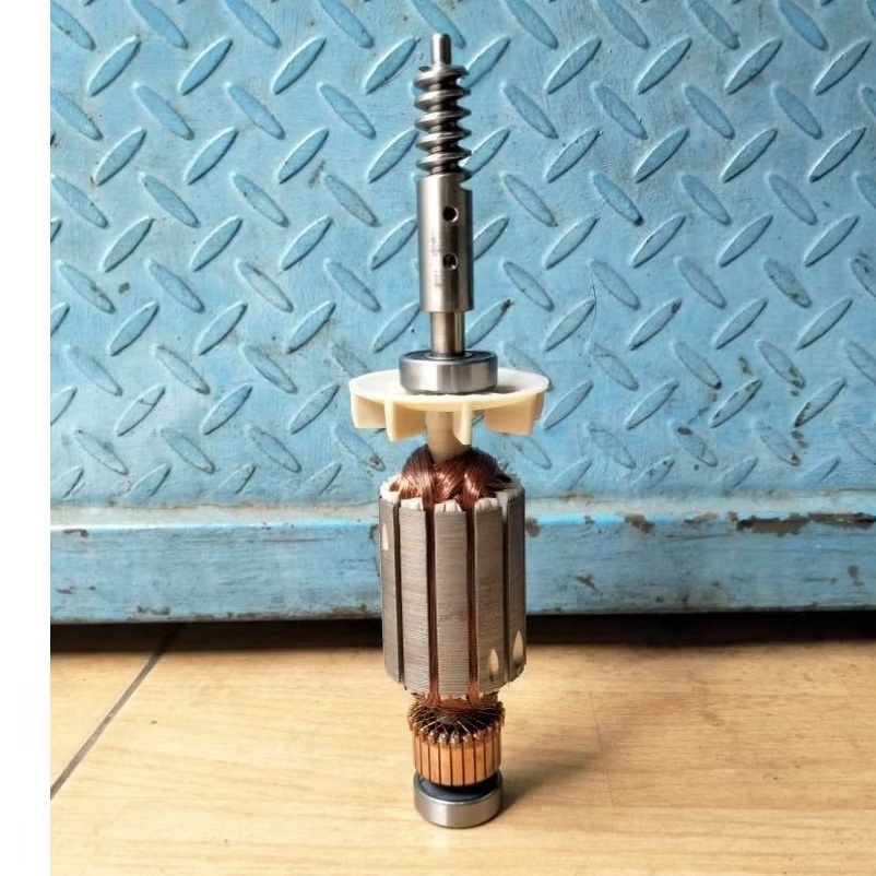 AngkerOctaRS100MesinPotongKain