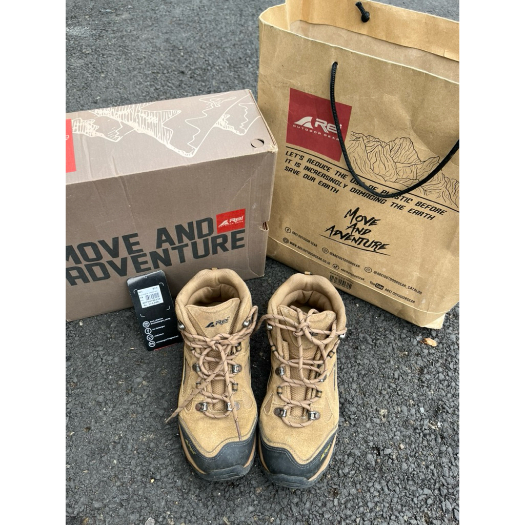 Arei blacksmith shoes sepatu outdoor
