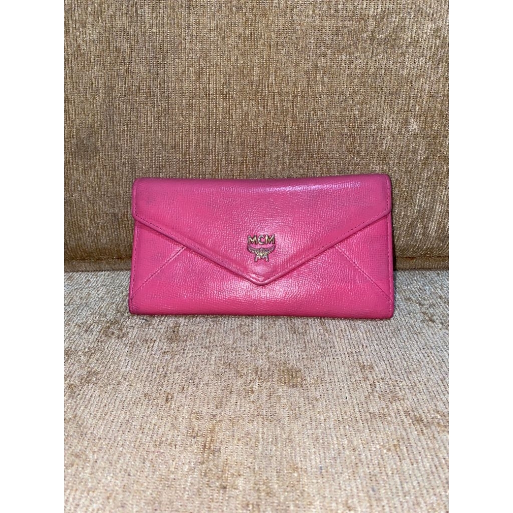 Preloved Authentic MCM Trifold Long Wallet