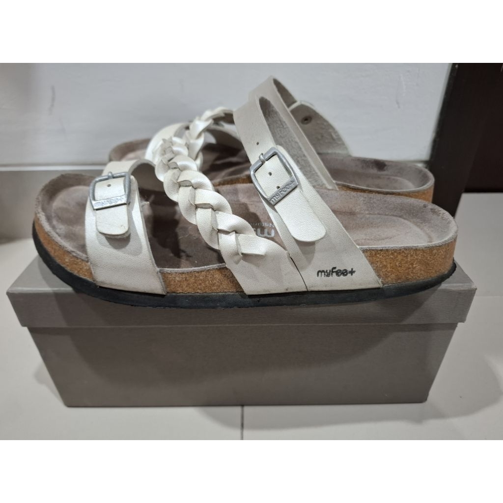 [Preloved] My Feet Sandal Original