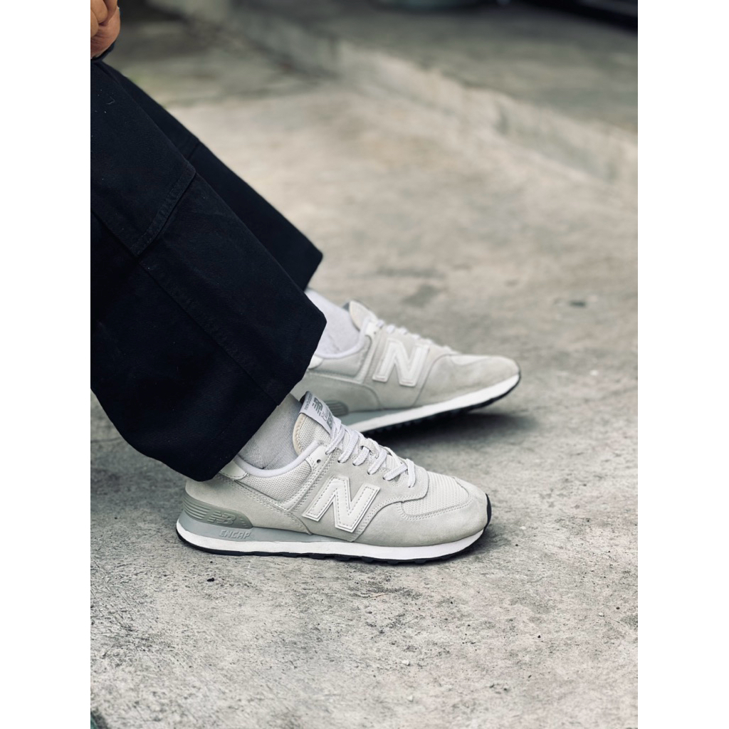 New Balance 574 Classic Triple White