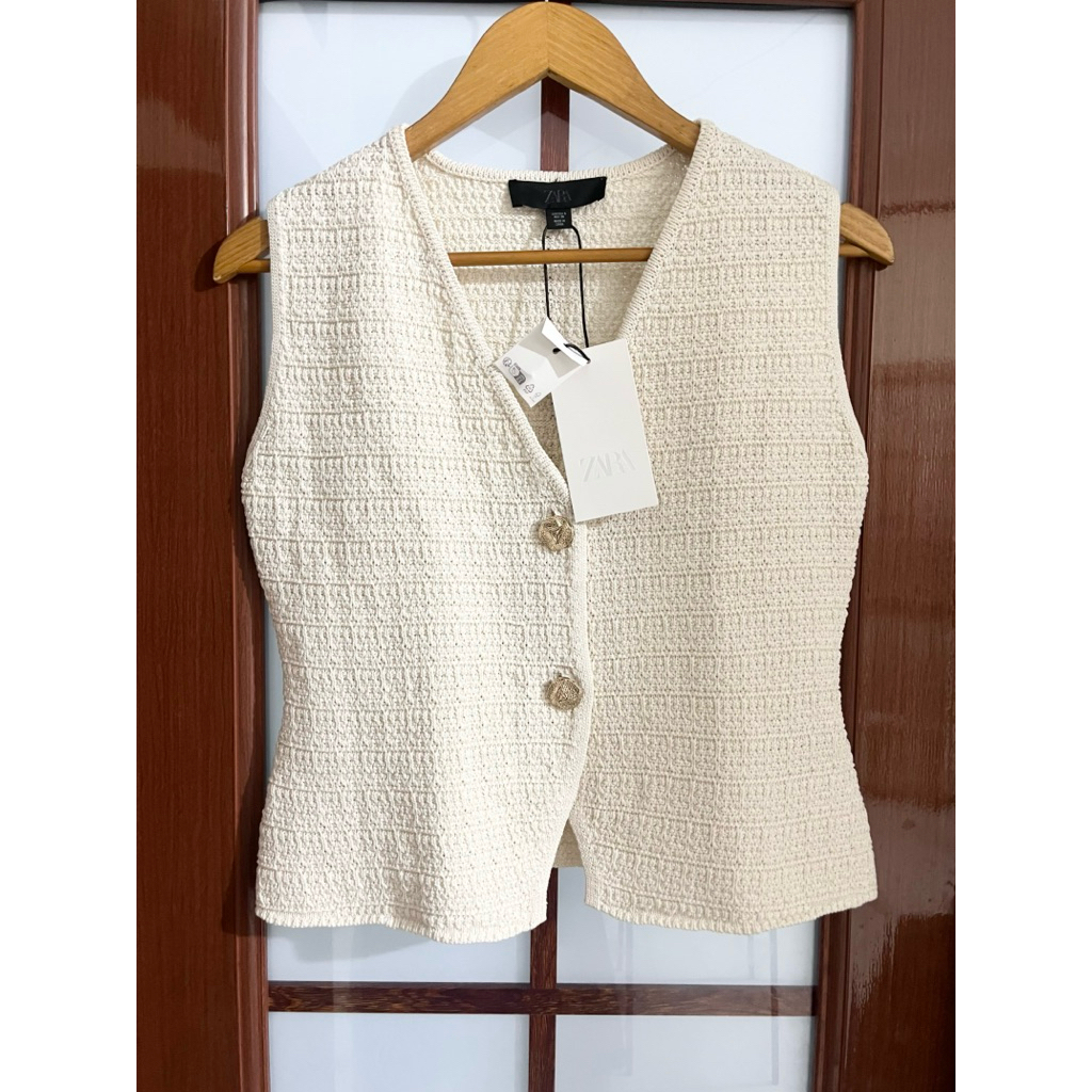 Zara original textured knit vest waistcoat